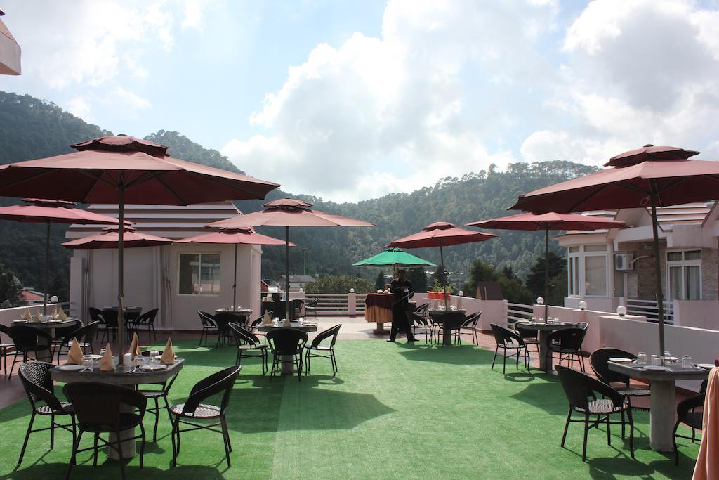 The Royal Court Hotel Nainital Exterior photo