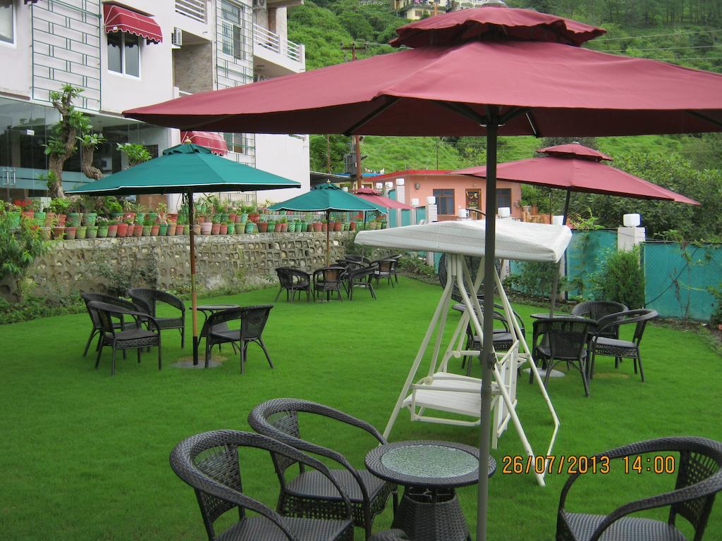 The Royal Court Hotel Nainital Exterior photo